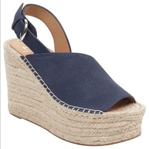 🌟 BRAND NEW 🌟Marc Fisher Mlendala Wedges!